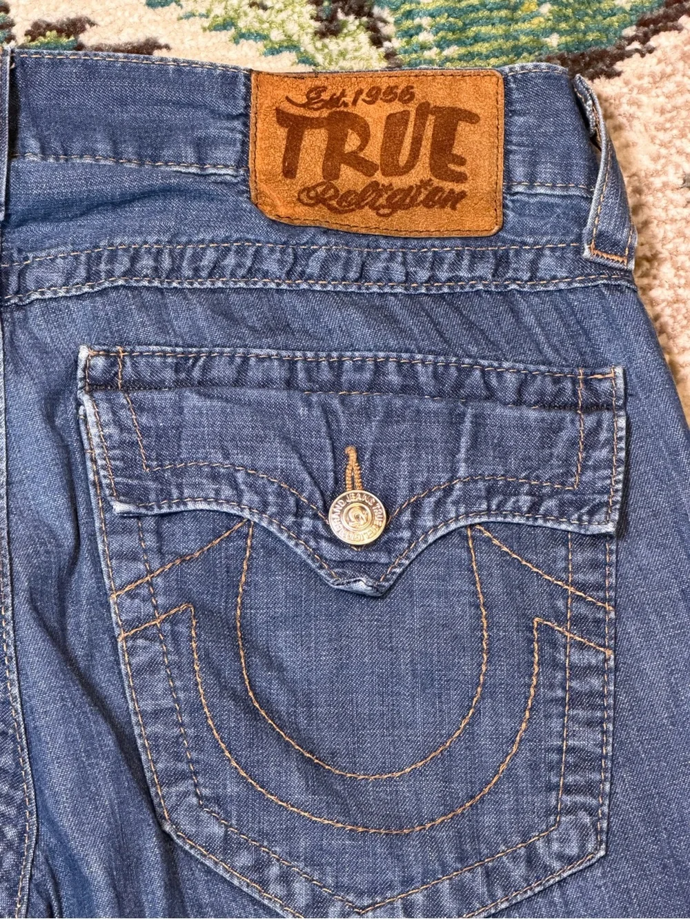 True Religion Ricky Straight Jeans Mens 32x28 Made in USA Medium Wash Denim